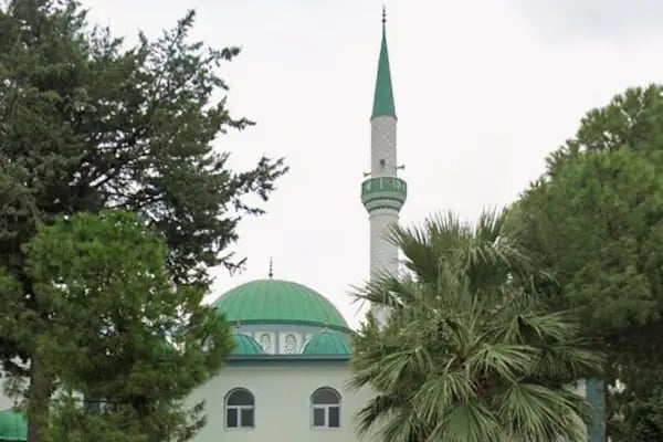 Yeşil Tepe Evler Cami - Resim 4