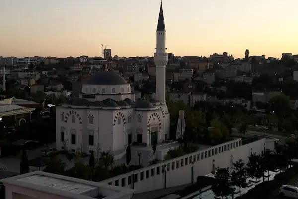 T.C. Ataşehir Müftülüğu Selman-ı Fârisi Camii - Resim 6