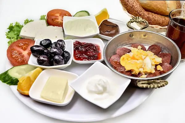 Merkez Hasan Usta Köfte Balık - Resim 3