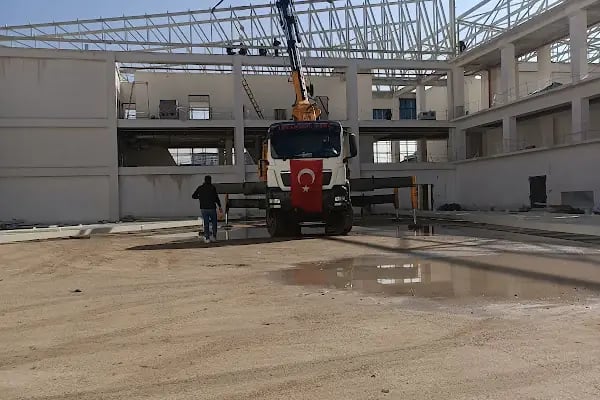 Altindaǧ Belediyesi Ulubey Spor Tesisi - Resim 16