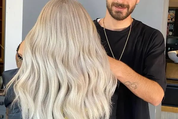 Saloon İZZ ‘hairpalace’ - Resim 2