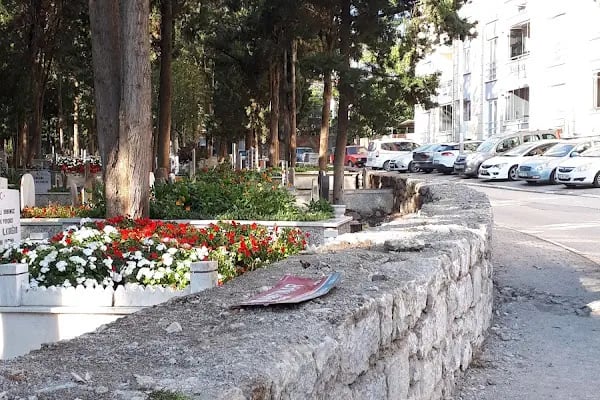Başçeşme Mezarlığı - Resim 14