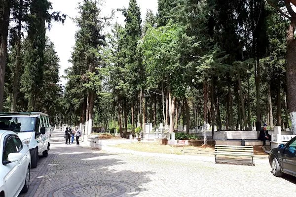 Başçeşme Mezarlığı - Resim 4
