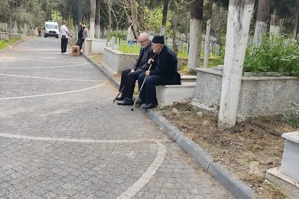 Başçeşme Mezarlığı - Resim 16