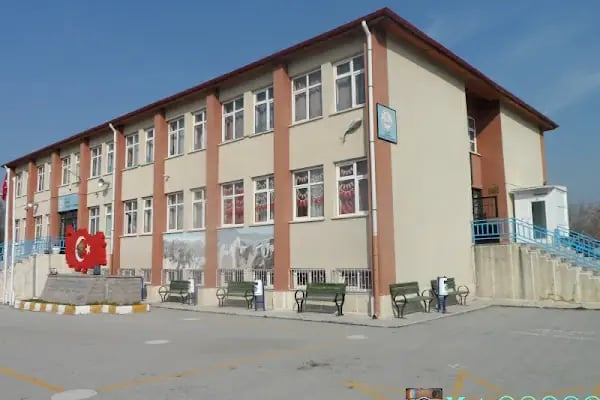 Büğdüz İlkokulu - Resim 3
