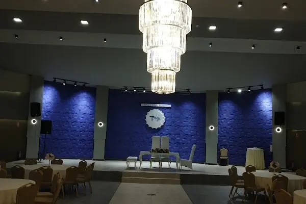 Karşıyaka Kültür Merkez - Resim 1