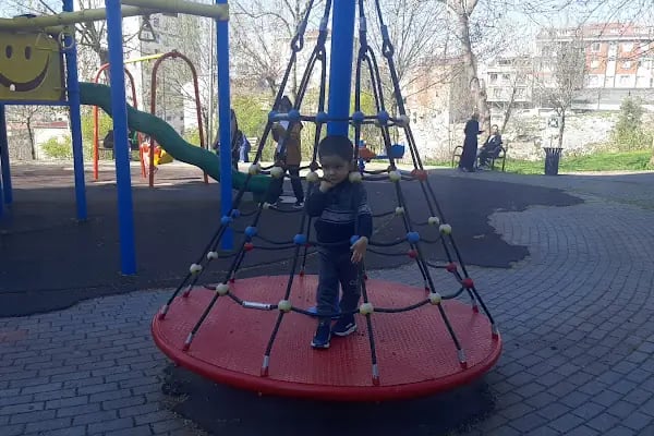Bezirganbahçe Parkı - Resim 15
