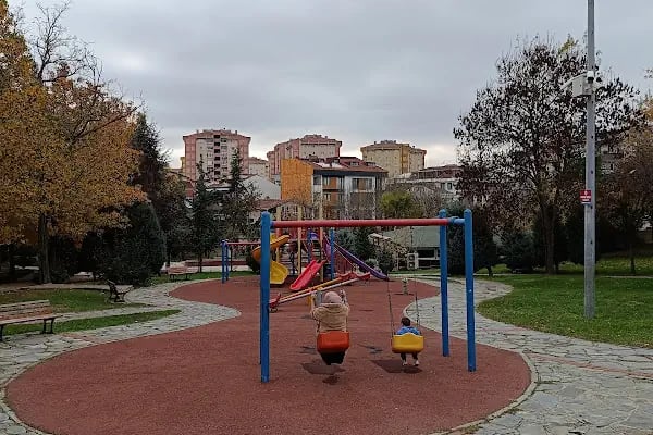 Bezirganbahçe Parkı - Resim 1