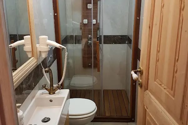 Gölbaşı Restaurant &amp; Hotel - Resim 3