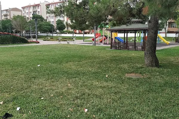 Şehit Astsubay Deniz Göçgün Parkı - Resim 17