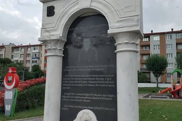 Şehit Astsubay Deniz Göçgün Parkı - Resim 3