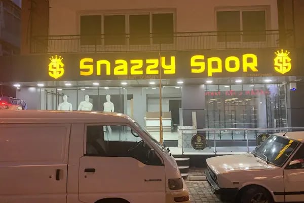 Snazzy Spor - Resim 4