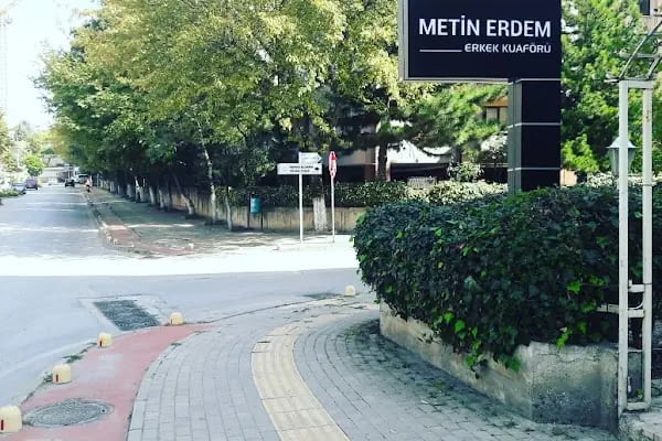 METİN ERDEM ERKEK KUAFÖRÜ - Resim 16