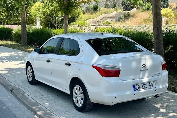 E&amp;T Rentacar araç kiralama - Resim 5