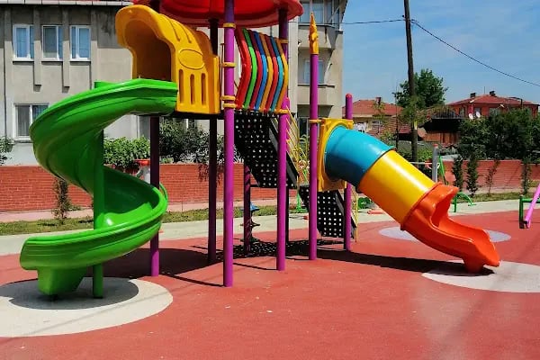 Şehit Mustafa Tuğrul parkı - Resim 3