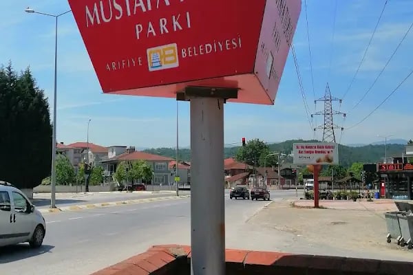 Şehit Mustafa Tuğrul parkı - Resim 2
