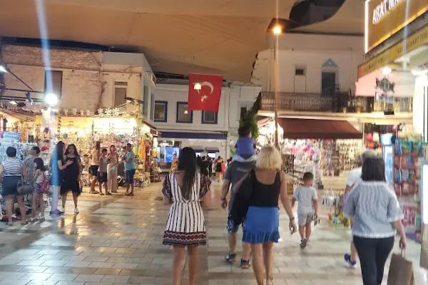 Merkez Adliye Cami - Resim 4