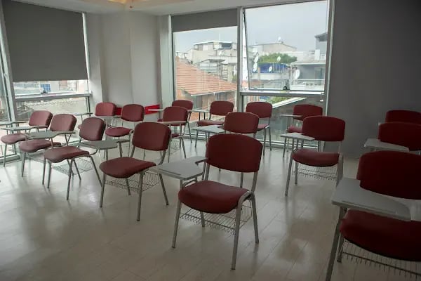 Just English Dil Okulları - İngilizce Kursu Bursa-Fsm Bulvarı - Resim 16