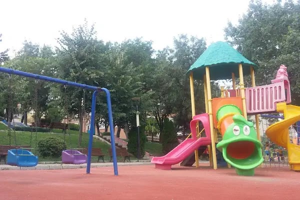 Dinkçiler Parkı - Resim 5