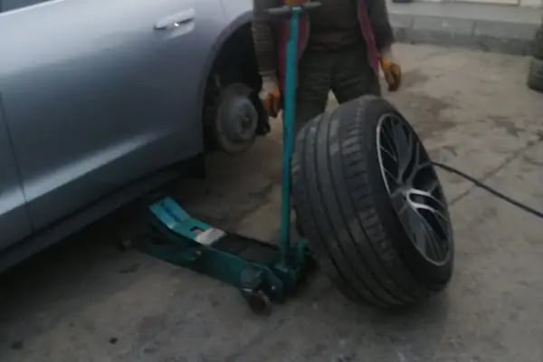 Celik Oto Lastik 7/24 Lastikci - Resim 16