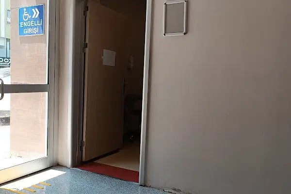 Karaköprü Ağız ve Diş Sağlığı Hastanesi - Resim 3