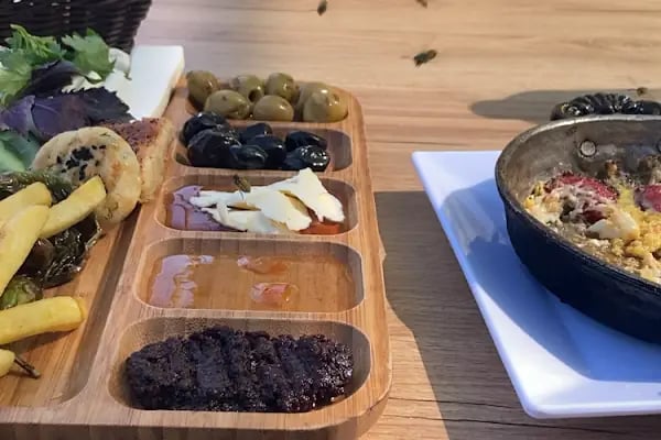 Gündüz Gece Cafe Restaurant - Resim 11