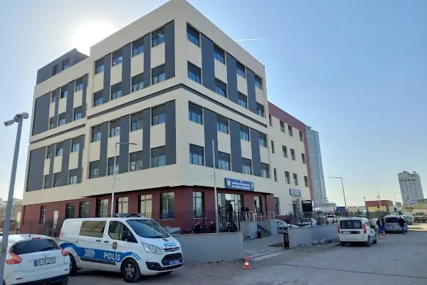 Bayraklı İlçe Emniyet Müdürlüğü - Resim 3
