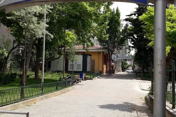 Bağcılar Belediyesi Mimar Sinan Parkı - Resim 4