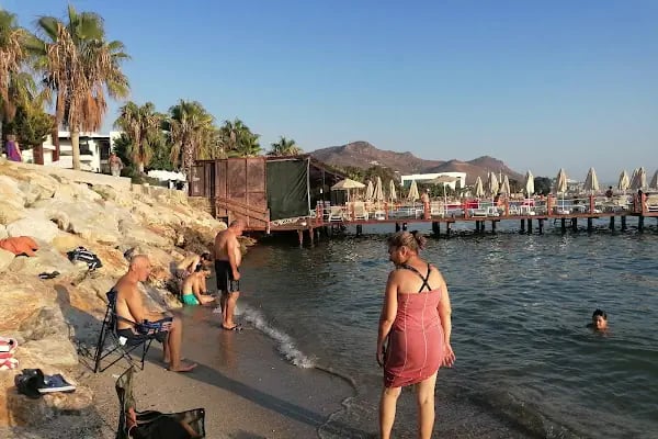 Turgutreis Bahçeli Evler Halk Plajı - Resim 11