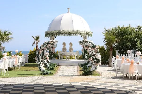 Baler Garden Wedding House Avcılar Kır Düğünü - Avrupa Yakası Kır Bahçesi - Denize Sıfır Kır Düğün Mekanları - Resim 3