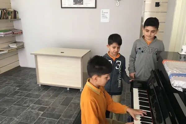 Okçu Sanat Merkezi - Resim 14