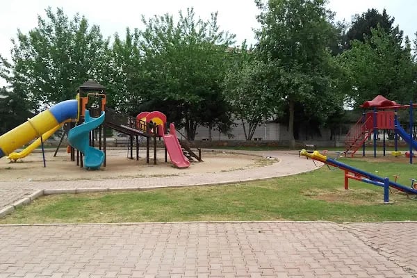T.C. Döşemealtı Belediyesi Nebiler Yalınlı Parkı - Resim 3