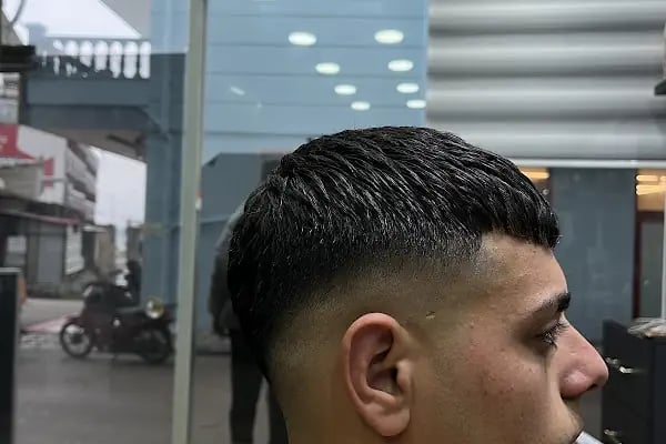 The Barber Haircut - Resim 10
