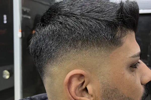 The Barber Haircut - Resim 4