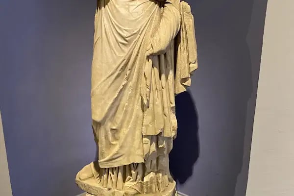 Bergama Arkeoloji Müzesi - Resim 4