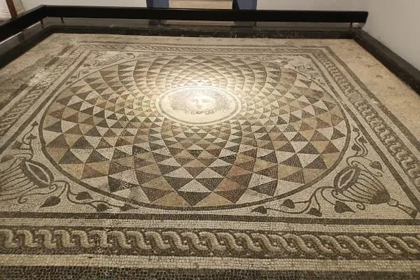 Bergama Arkeoloji Müzesi - Resim 9