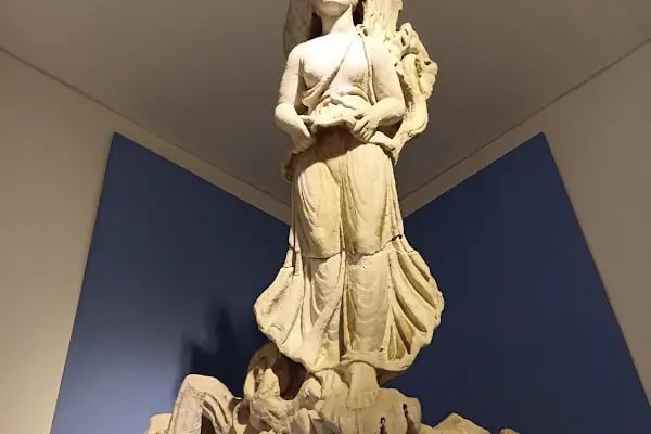Bergama Arkeoloji Müzesi - Resim 6