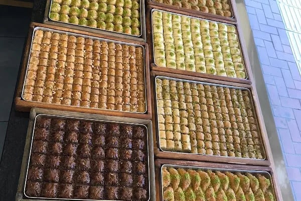 Yüzde yüz Antep baklavaları Aliağa - Resim 4