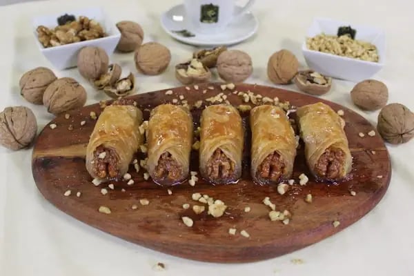 Yüzde yüz Antep baklavaları Aliağa - Resim 3