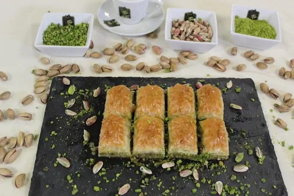 Yüzde yüz Antep baklavaları Aliağa - Resim 11