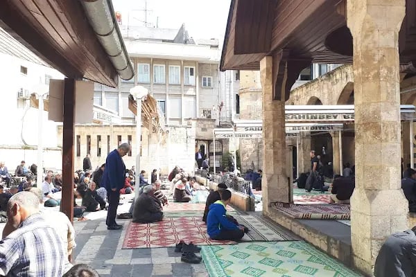 Ömeriye Camii - Resim 20