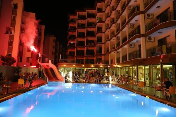 Grand Bayar Beach Hotel - Resim 5