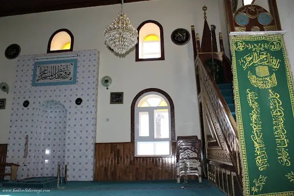 Bademli Hıdıroğlu Camii - Resim 5