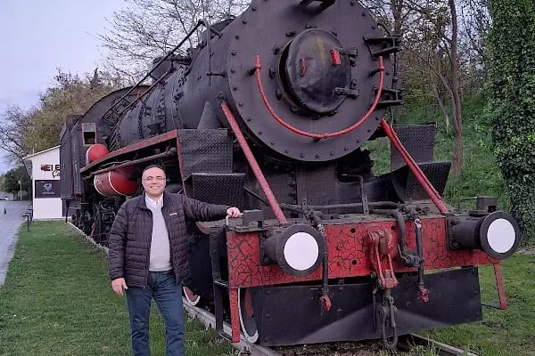 Hadımköy Tren İstasyonu - Resim 17
