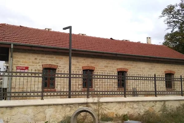 Hadımköy Tren İstasyonu - Resim 5