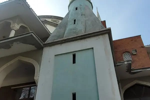İmam Hatip Cami - Resim 5