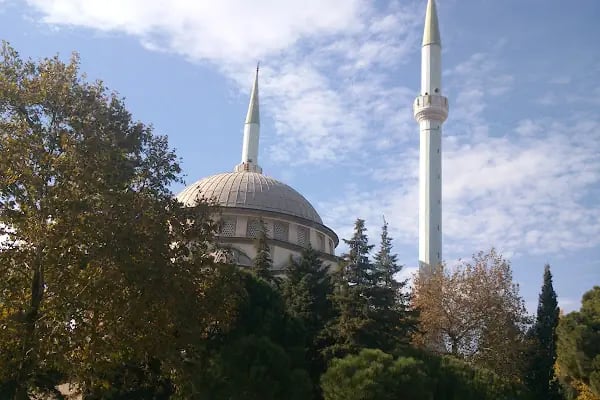 İmam Hatip Cami - Resim 16