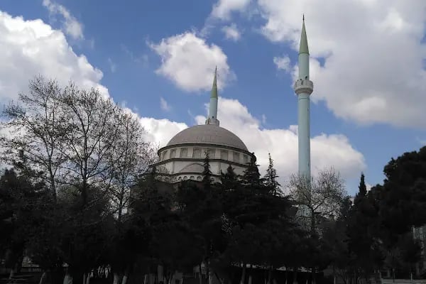 İmam Hatip Cami - Resim 15