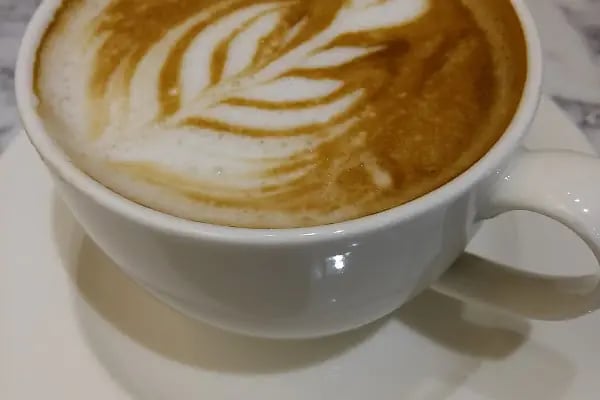 Cherie Coffee and Take Away - Resim 5