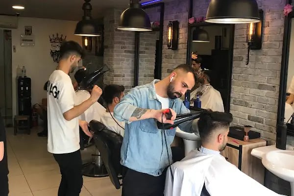 Avcılar THE BEST ERKEK KUAFÖRÜ - Resim 16